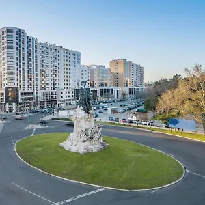 **** Отель Nh Campo Grande Португалия