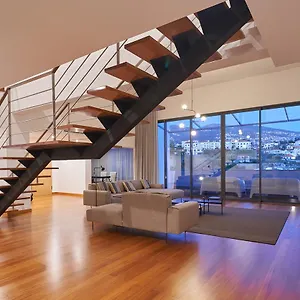 View Apartamento Funchal (Madeira)
