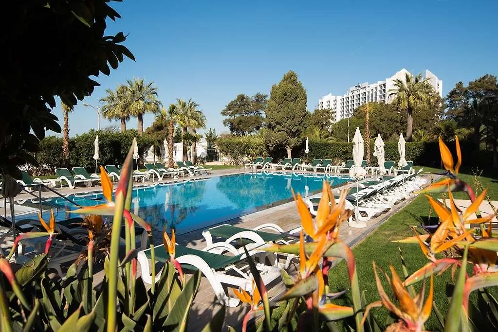 Vila Gale Ampalius Vilamoura 4*,